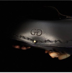 Resim Hakiki Deri, El Yapımı Bayan Çanta, Bayan Cüzdan Larissa V56 Taş - Siyah 