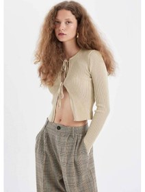Resim Defacto Slim Fit Dar Kesim Bisiklet Yaka Bağcıklı Basic Düz Triko Hırka D4626AX24AUER103 Ekru 