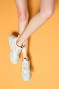 Resim Derimod Kadın Bej Bağcıklı Kalın Tabanlı Sneaker 25SFD431114 