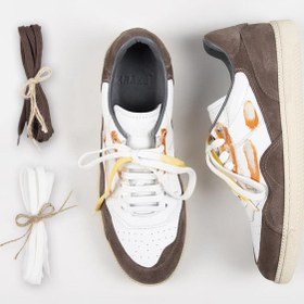Resim Krahe Artemis Erkek Hakiki Deri Eskitme El Boyamalı Bağcık Ve İki Yedek Bağcıklı Beyaz-Vizon Sneaker 