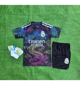 Resim Real Madrid Ejderha Desenli Cristiano Ronaldo Çocuk Forması 4'lü Set (Armalı NEW)DAL0909 