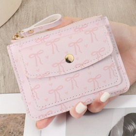 Resim Kadınların Pembe Çiçekli Cüzdanı - Fermuarlı Kapanışlı, Katlanabilir Tasarımıyla Günlük Kullanıma Uygun, Temel Noktaya Geri Dönme ve Yurt Odası Düzenleme İçin, Yurt Odası Temel Noktaları | Dekoratif Cüzdan | Polyester Kaplamalı İç Mekan, Küçük Cüzdan 