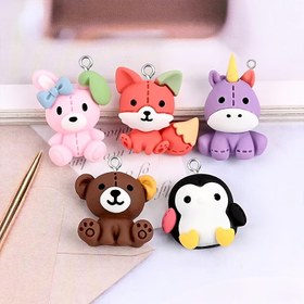 Resim 10 adet Karışık Reçine Kurbağa Penguen Ayı Sevimli Şanslılar Karikatür Hayvan Kolye Küpeler Küpe Bilezik Anahtarlık Dekor DIY Takı Yapımı için 