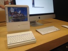 Resim Macintosh Apple Mini Dock Klavye Plastik Aparat | Hızlı Kargo Faturalı 1. Kalite Ürün Hızlı Kargo Faturalı 1. Kalite Ürün
