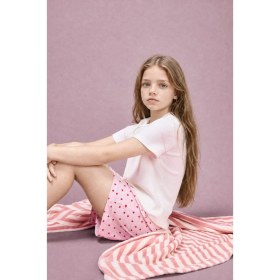 Resim DeFacto Regular Fit Fitilli Kaşkorse Şort Tişört 2'li Pijama Takımı Kız Çocuk H5705A826SM 