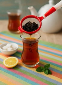 Resim Çay Süzgeci Demlik Süzgeci Kırmızı 