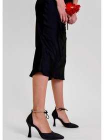 Resim Yorgap Model 8 CM Taş Detaylı Yeni Sezon Topuklu Sandalet Sıy.saten Siyah 