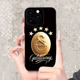 Resim Galatasaray'dan Beş Altın Yıldızlı Altın Yıldızlı Kılıf - Dayanıklı | Kamera Koruma | Darbe Geçirmez | Kaymaz Mat Kaplama | Zarif Lüks, UV Baskı for iphone 16/15/14/13/12/11/Xs/Xr/X/7/8/Plus/Pro/Max için Uygun - Siyah TPU Yumuşak Kabuk, Darbe Koruması Sunar, Hediyeler, Cadılar Bayramı Etkinlikleri için Mükemmel. 