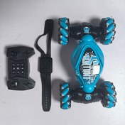 Resim 1 adet Mavi Stunt RC Araba Yanıp Sönen Işıklar ve Müzik ile - USB Şarj Edilebilir Uzaktan Kumanda ve Bileklik Oyuncak, Hareket Kontrolü, Açık Hava Oyunları için Mükemmel, Doğum Günleri, Noel veya Yeni Yıl için Harika Hediye 