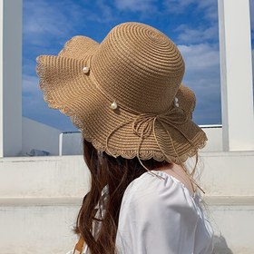 Resim Kadınlar için Geniş Kenarlı Hasır Güneş Şapkası - İnci Kolyeli Şık Kıvrımlı Tasarım, Hafif ve Nefes Alabilir, Dış Mekan Plaj Tatilleri İçin Mükemmel, Plaj Aksesuarları | Kıvrımlı Güneş Şapkası | Dokulu 
