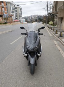 Resim Motocam Falcon Cmax 155 Siperlik Ön Cam 2023 2024 Model 65cm Şeffaf Renkli 4mm Orta Boylu Cam 