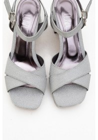 Resim Luvishoes Luvi Shoes Lisbon Gümüş Simli Çapraz Bantlı Kadın Platform Topuklu Ayakkabı Gümüş 