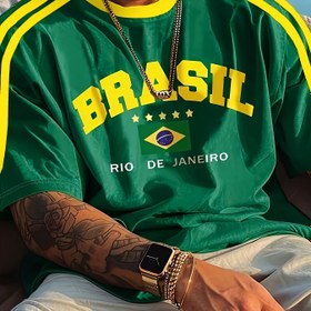 Resim Erkekler için Brezilya Futbol Grafikli T-Shirt - Sarı Rahat Yuvarlak Yaka Tee Rio de Janeiro Tasarımı ile, Hafif Polyester Karışımı, Yaz Aktiviteleri için Mükemmel, Rahat Yaz Giyimi | Grafik Tee | Rahat Uygun, Örgü 