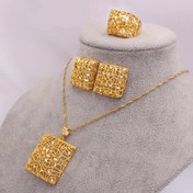 Resim Şık Altın Tonlu Kolye, Küpe ve Bilezik ile İnci Geometrik Desenler, Günlük Kullanım veya Hediye için Mükemmel, Tüm Mevsimler İçin Aksesuar, Kadınlar İçin Takı Seti | Vintage Esinli Tasarım | Detaylı El Sanatları, Kadınlar İçin Takı, Kadınlar İçin Takı K Orijinal Set, Kadınlar İçin Takı/Set, Kadınlar Aksesuarları, Kadınlar İçin Küpe 