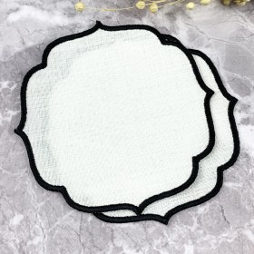 Resim Weare2 Siyah Renkli Nakışlı Keten Efektli 2'li Kokteyl Peçetesi 