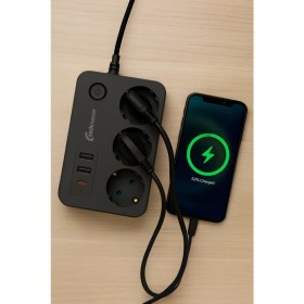 Resim Techmaster 3lü Kare Priz 2mt USB ve Type-C Girişli Çocuk Korumalı Akım Koruyucu 