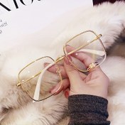 Resim Kadınlar için Minimalist Kare Metal Çerçeve Gözlükler - Tam Çerçeveli HD Düz Lensler, Hafif Dayanıklı Tasarım, Günlük Moda ve Özel Günler için Gözlükler, Kadınlar için Gözlükler, Çok Yönlü Gözlükler, Şık Gözlükler, Metal Menteşeler 