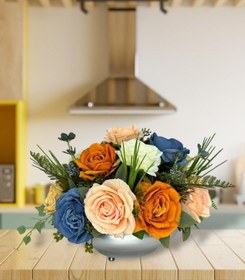 Resim Yapay Çiçek Aranjmanı Latex Çiçekli Ufo Tip Metal Gümüş Vazolu Masa Üstü Çiçeği Arajman 