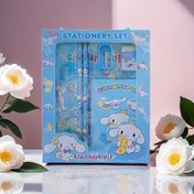 Resim Sanrio Cinnamoroll 6 Parça Geri Dönüştürülmüş Ahşap Kırtasiye Seti - Cinnamoroll Temalı Defter, Kalemler, Cetvel ve Silgi ile Sevimli Kawaii Okul Malzemeleri, Hafif Hediye Kutusu Doğum Günleri, Partiler, Anime Hayranları için (Resmi Lisanslı) 