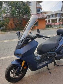 Resim Motocam Yuki Huracan 250 Ön Cam 2022-2026 Model 62cm Şeffaf Renkli 4mm 