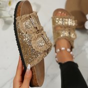 Resim Parlak Aksesuarlarla Kadınlar için Büyük Beden Fringe Sandaletler - Yumuşak Kauçuk Taban, Düz Topuk, Açık Burun, Mikrofiber Üst, Kaydırmaz Tasarım, Rahat Ayakkabılar|Festiv Ayakkabılar|Kauçuk Tabanlı Sandaletler 