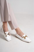 Resim Capone Outfitters Capone Küt Burunlu Metal Toka Aksesuarlı Beyaz Kadın Loafer 