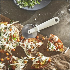 Resim Hepta Collection Uppfylld Pizza Kesici - Beyaz - 18 cm 