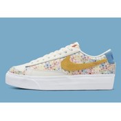 Resim Nike Women Blazer Low Platform Çiçek Desenli Kadın Sneaker 