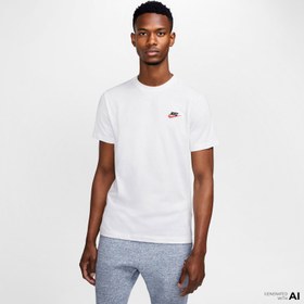 Resim Nike Sportswear Club Erkek Beyaz T-Shirt 