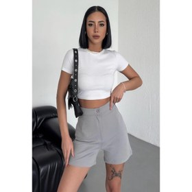 Resim Tarz Ve Rahatlığı Bir Arada Sunan Yüksek Bel Esnek Likralı Krep Şort Gri 