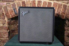 Resim Fender Rumble 40 Bas Gitar Amfisi (2.El) 