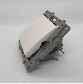 Resim Legrand 767903 Salbei Inci Beyazı Üçlü Anahtar 