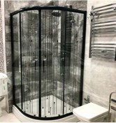 Resim ÖZELDUS 90*90 Cm Siyah Profil 5 Mm Siyah Baskı Desenli Cam Duş Teknesiz 