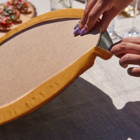 Resim Etnik Afrikan Kadın Desenli Üçgen Püsküllü Runner 1 Adet ve 6 Adet Hardal Renkli Supla 