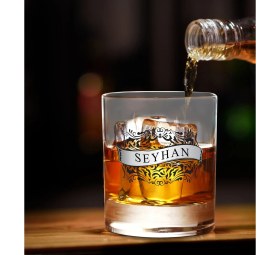 Resim Bk Gift Kişiye Özel Isimli Vip Ahşap Tabaklı Viski Bardağı ve 6’lı Doğal Granit Viski Taşı Sunum Seti - Model 16 