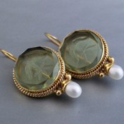 Resim Boho-Şık Yeşil Intaglio Sallantılı Küpeler - Vintage El Yapımı Bakır Reçine Vurgularıyla, Günlük Kıyafetler & Hediye İçin Mükemmel 