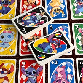 Resim Disney Stitch Serisi Kart Oyunu Seti 2-10 Oyuncu için - Renkli etkileşimli kartlarla parti, sosyal buluşmalar, doğum günleri, Sevgililer Günü ve Yeni Yıl için mükemmel bir canlı çok oyunculu oyun 