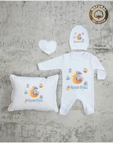 Resim yzc home size dair... Ty E1001 Isimli Erkek Bebek Yastık Tulum Şapka Eldiven Set 