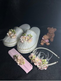 Resim Bridal Luxe Peri lohusa seti çiçekli anne tacı terliği ve bebek bandana 