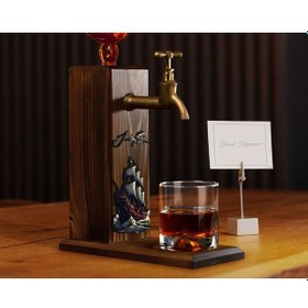Resim Bk Gift Kişiye Özel Kabartma İsimli Tarihli Pirates Ship Tasarımlı Musluklu Ceviz Ahşap Şarap Standı-10, Viski Çeşmesi, Babaya Hediye, İçecek Dispense 