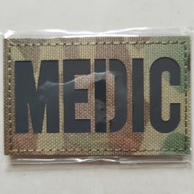 Resim 1 adet MEDIC Taktik Yama - Yansıtıcı Bağlama Sistemi, Çantalar, Sırt Çantaları, Şapkalar, Kamp Ekipmanları, Yelek ve Giysiler için Kamuflaj Tasarımı, Polyester Elyaf, Kamp Ekipmanları Yama | Kamuflaj Deseni | Dayanıklı Bağlama Yama, Tıbbi Yama 