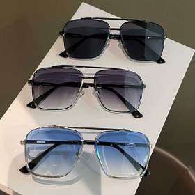 Resim Yüksek çözünürlüklü gradyan mavi lensli, metal çerçeveli parti moda gözlükleri, şık bir aksesuar olan pilot tarzı rahat iş moda gözlükleri. 