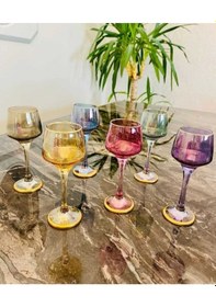 Resim Mzgn Elta 6 Kişilik Kahve Yanı Renkli Su Bardağı Renkli 