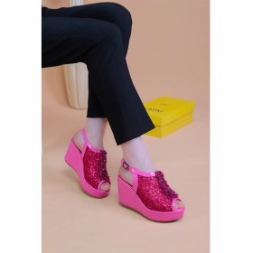 Resim Bross Fuşya Renk Taşlı Bayan Sandalet 