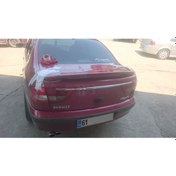 Resim Renault Megane-1 Işıklı Spoyler/Bagaj Rüzgarlık Boyasız 