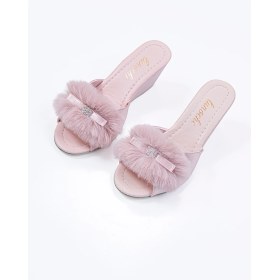 Resim Kadın Kalın Topuklu Tüylü ve Taşlı Şık Günlük Ev Terliği Çeyiz Terliği Süslü Doğum Misafir Gelin Terliği 