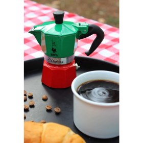 Resim PremiumPort Pratik ve Şık Moka Pot, Kahve Deneyimini Mükemmel Kılar 