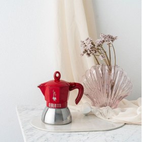 Resim Feyza Design Kırmızı Indüksiyon Mokapot, 4 Cup, Şık ve Pratik Kahve Demleme Aleti 