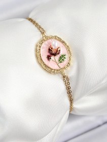Resim Clariss 316L Çelik Zincir Pembe Mineli Sanatsal Portre İnci Detaylı Lale Model Gold Renk Kadın Bileklik 