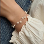 Resim 1 adet Kadınlar için Minimalist Ayarlanabilir Zincir ile Lüks Vintage Esintili Çok Katmanlı Sahte İnci Bileklik - Günlük Giyim için Mükemmel 